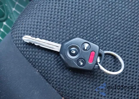 2015 Subaru Xv Crosstrek 2.0I Premium z USA, uszkodzony, nr VIN JF2GPACC0F8258326